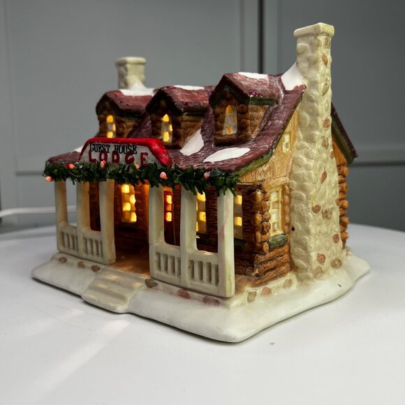 Guest House Lodge Christmas Valley Porcelain Lighted Holiday Village Decoration - Picture 5 of 12